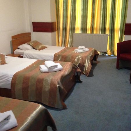 Hotel Lido Крайова Экстерьер фото