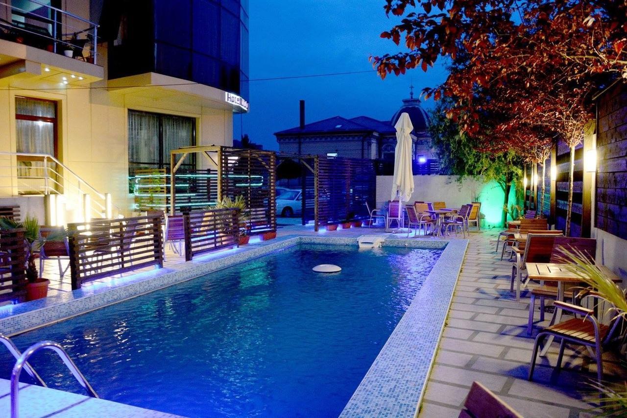 Hotel Lido Крайова Экстерьер фото